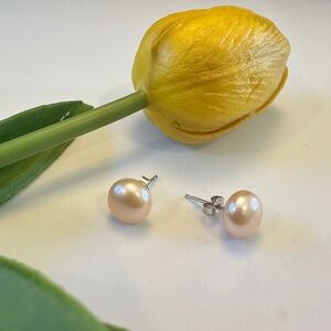 Freshwater Champagne 10-11mm Silver Stud Pearl Earrings Classic Old Money